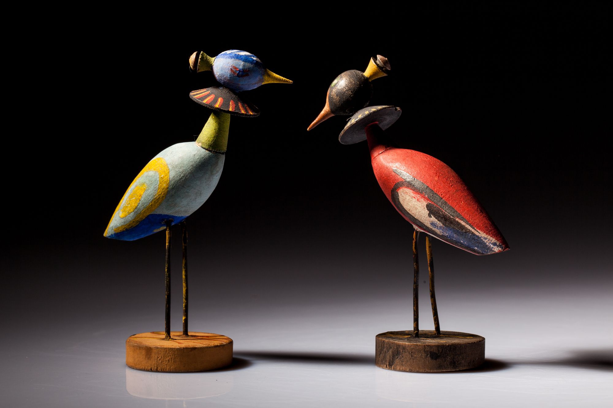 Zabawki-ptaki według projektu Zofii Stryjeńskiej dla Warszatów Krakowskich, źródło: Muzeum Etnograficzne w Krakowie