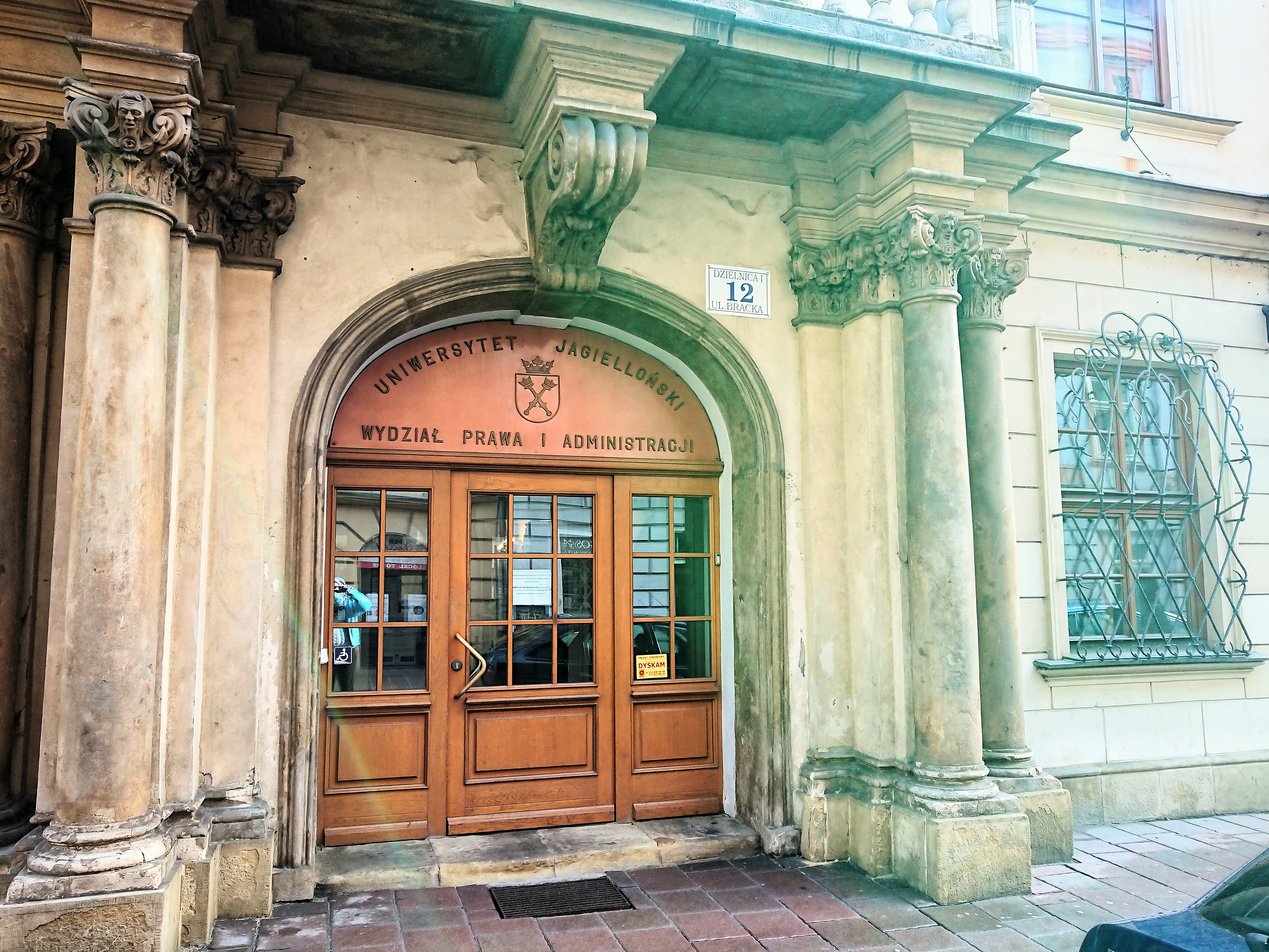 Wejście do Pałacu Larischa, źródło: archiwum autorki