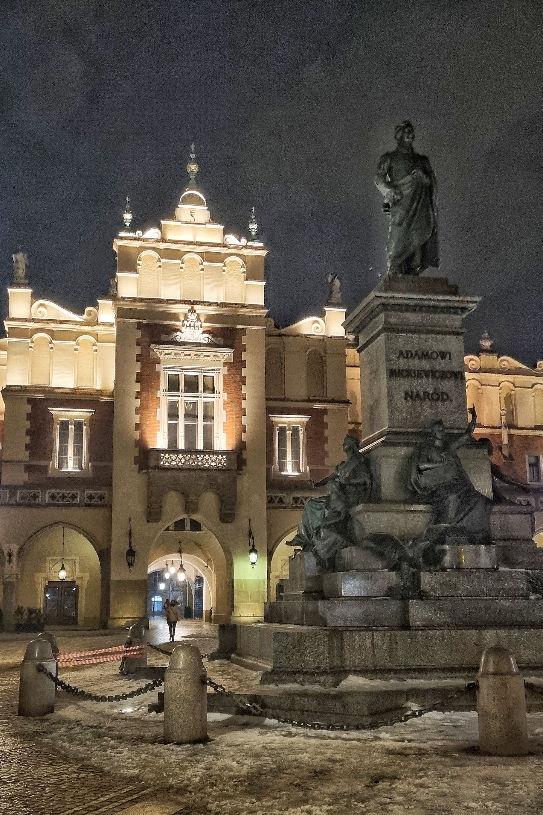 Pomnik Adama Mickiewicza, źródło: archiwum autorki