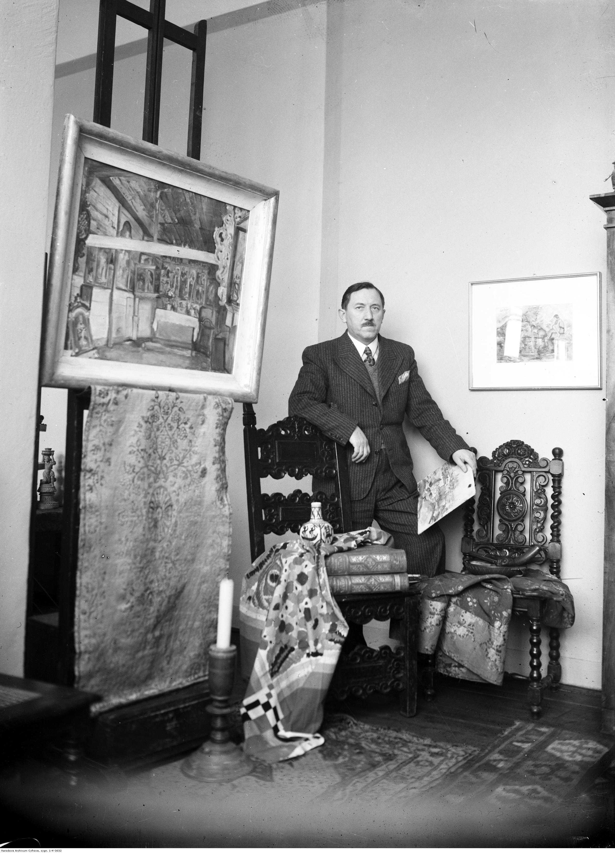 Teodor Grott w pracowni, 1936 rok, źródło: NAC 