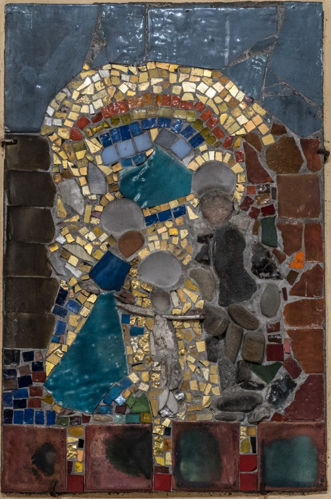 Irena Weiss - Aneri (1888-1981), "Św. Rodzina", mozaika w kościele św. Józefa w Kalwarii Zebrzydowskiej, lata 70., fot. Andrzej Famielec