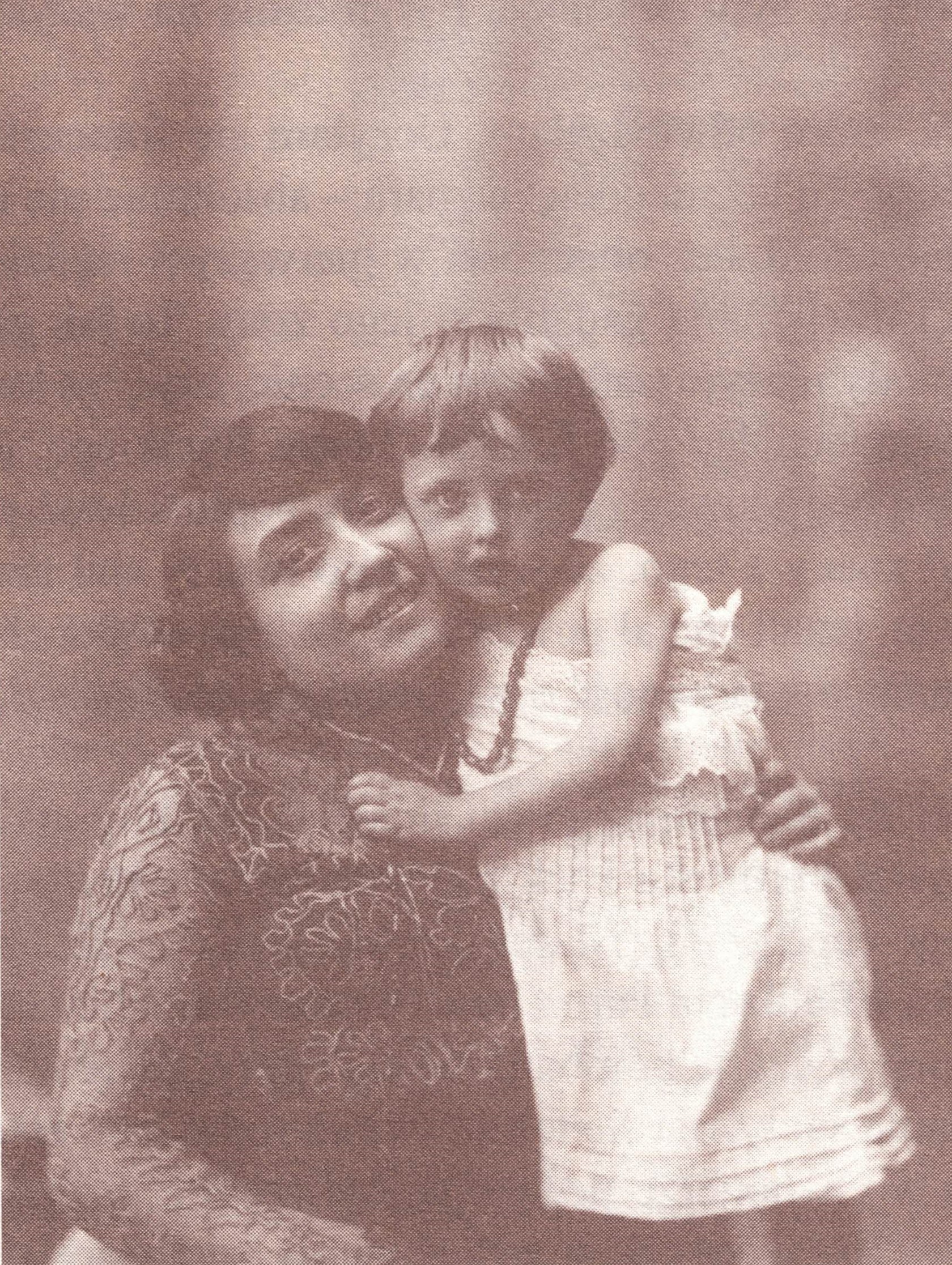 Carlotta z matką Lotarią Bologna, żródło: C. Bologna "Błyski z życia"