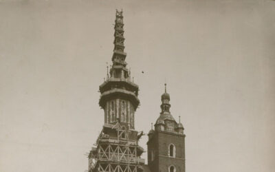 Krakowskim szlakiem: remont wieży Mariackiej
